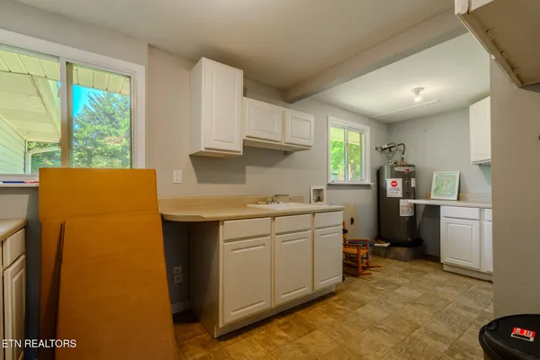 $519,000 | 805 Wesley Road Northwest, Knoxville, TN 37909