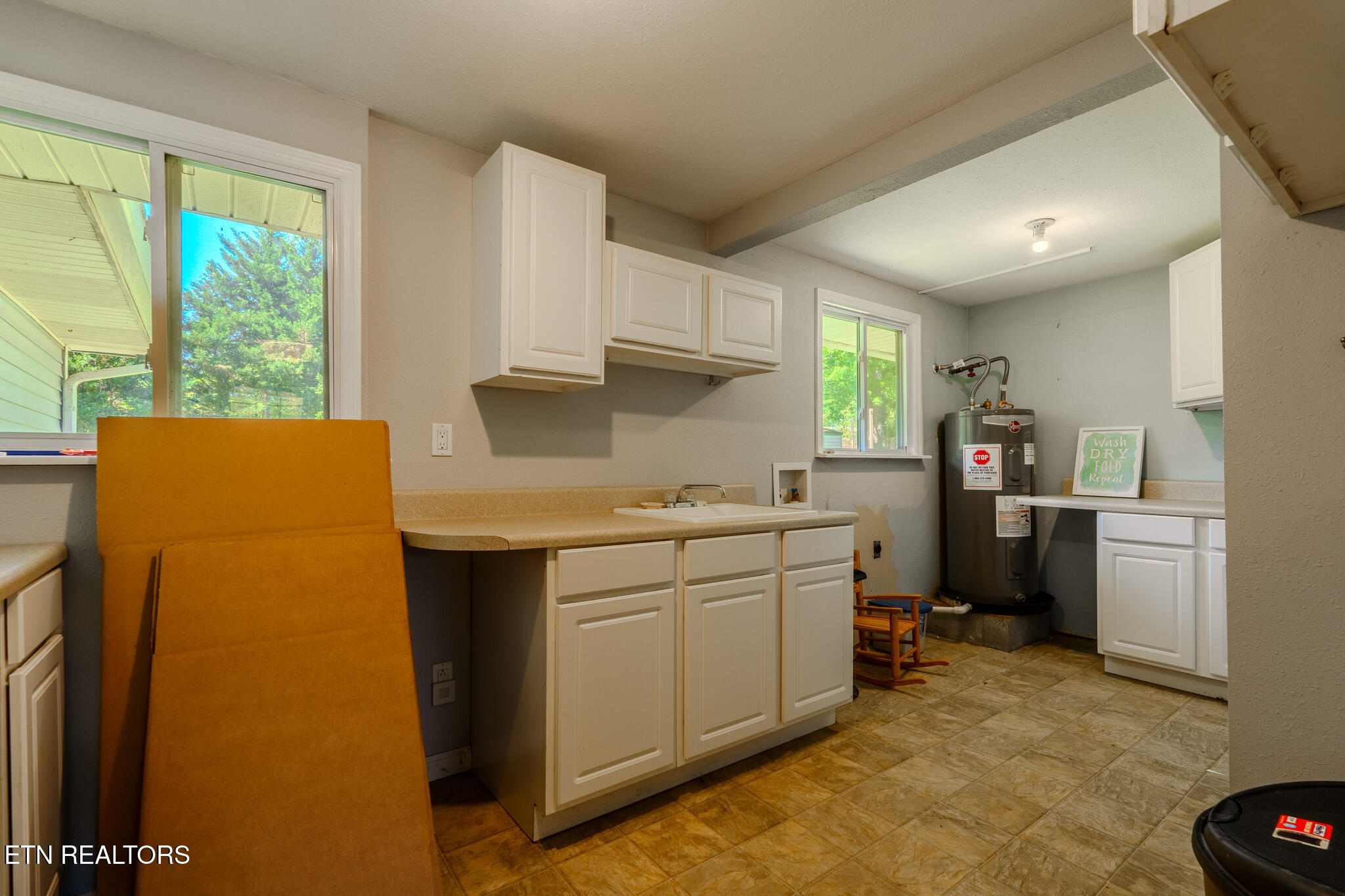 805 Wesley Road Northwest Knoxville, TN 37909 - Photo 30 of 32 805 Wesley Road-Laundry Room #2 -5-01-26