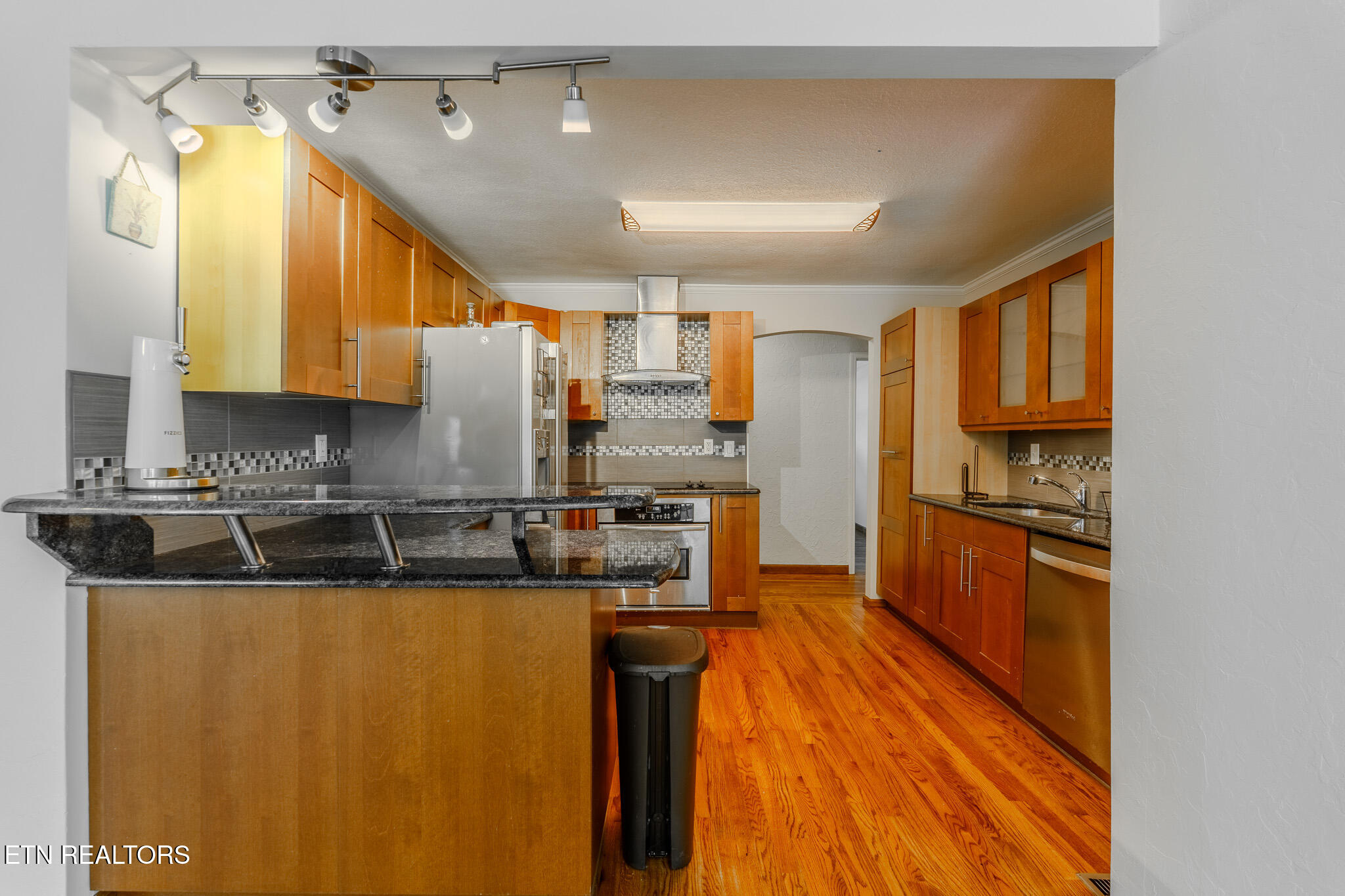 805 Wesley Road Northwest Knoxville, TN 37909 - Photo 7 of 32 805 Wesley Road-Kitchen #3