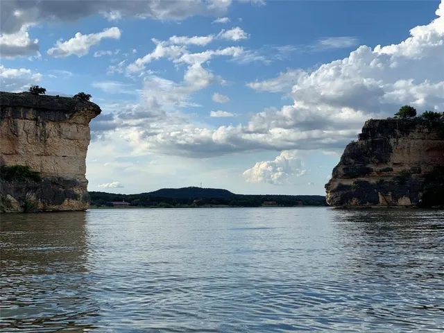 $265,000 | 3063 Hells Gate Loop, Unit 23, Strawn, TX 76475