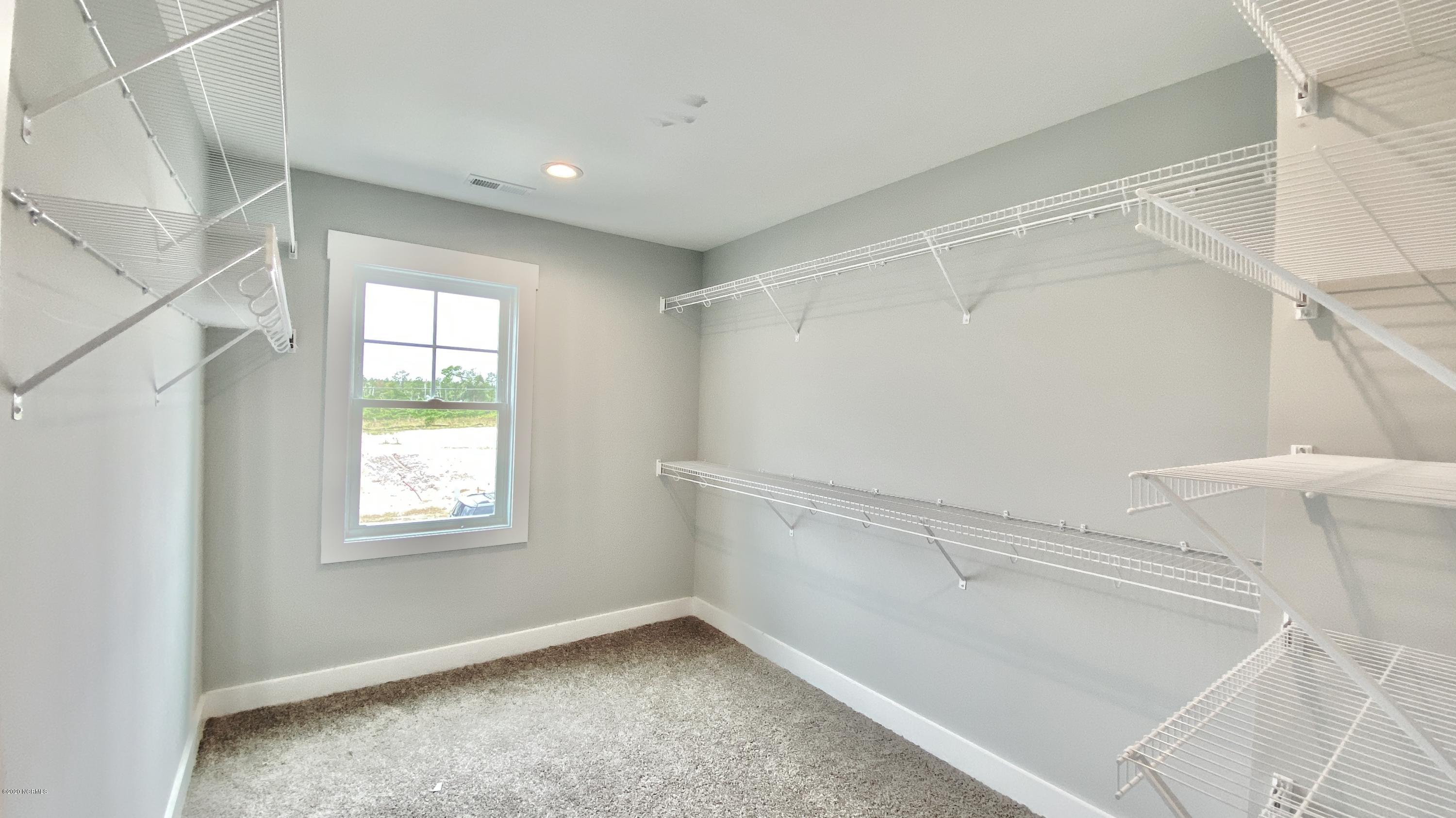 505 Perth Court Hubert, NC 28539 - Photo 13 of 42 8633D889-31A4-42BC-9C97-FC2E87593C64