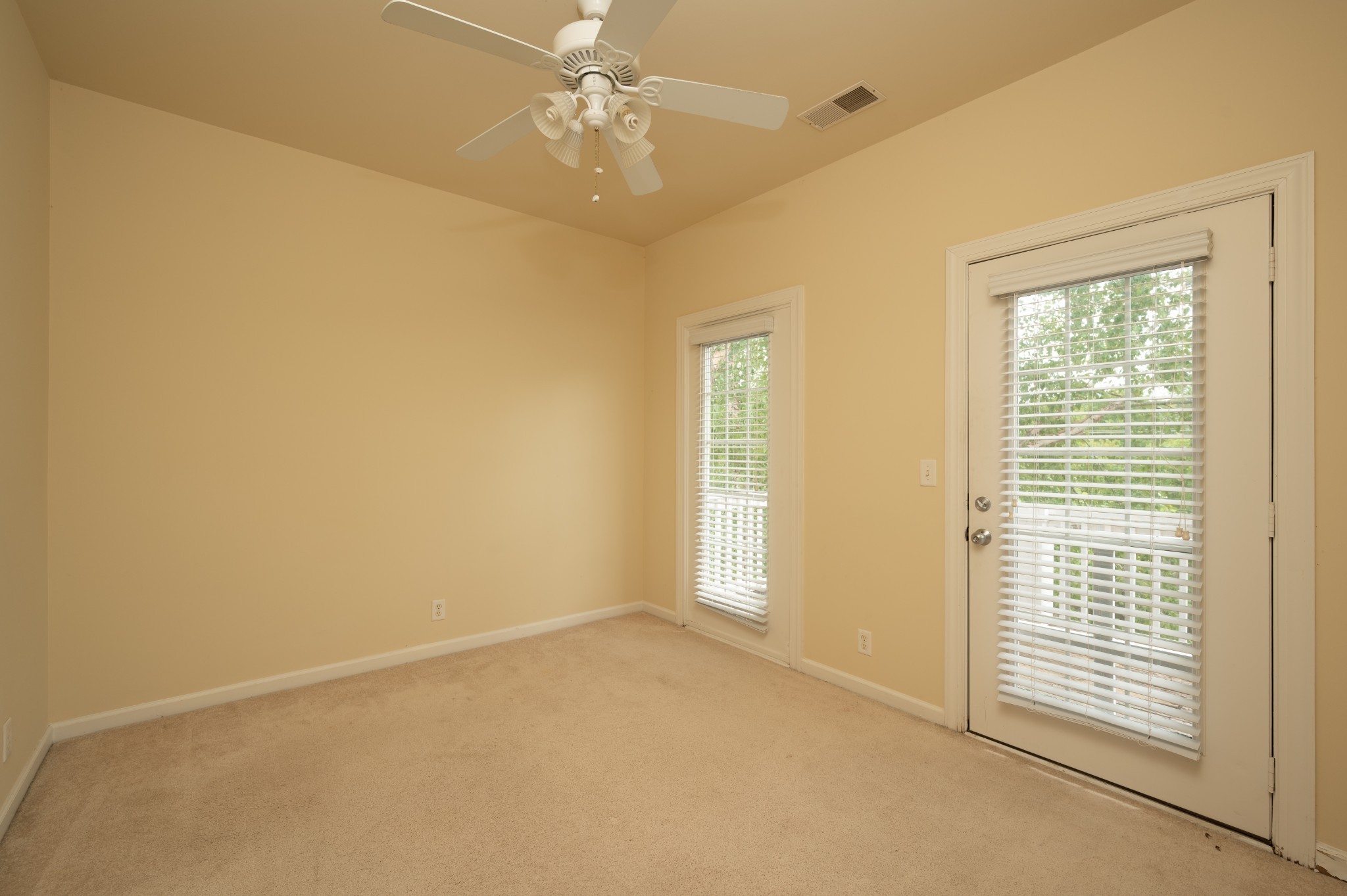 340 Wandering Circle Franklin, TN 37067 - Photo 40 of 51 an empty room with a window