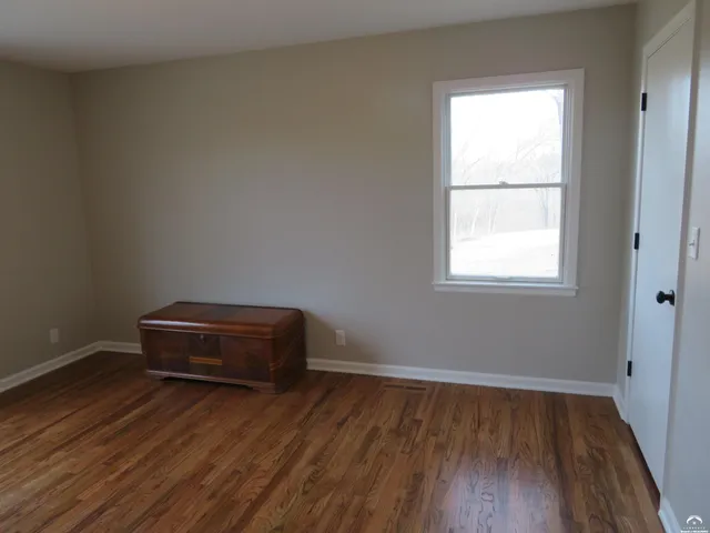 $460,000 | 24243 Sandusky Road, Tonganoxie, KS 66086