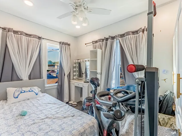 $725,000 | 5330 West Drummond Place, Chicago, IL 60639