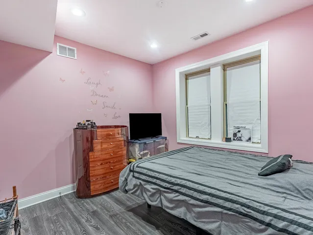 $725,000 | 5330 West Drummond Place, Chicago, IL 60639