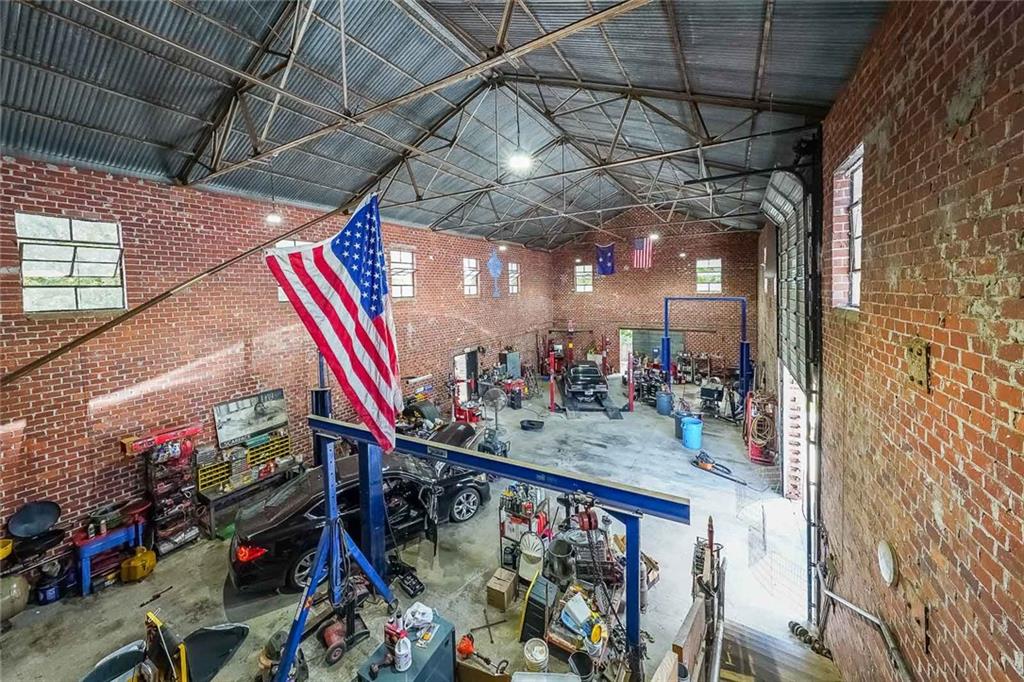 250 Cleveland Street Locust Grove, GA 30248 - Photo 16 of 47