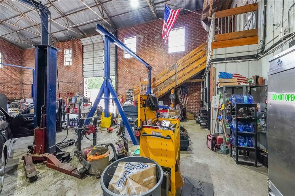 250 Cleveland Street Locust Grove, GA 30248 - Photo 32 of 47