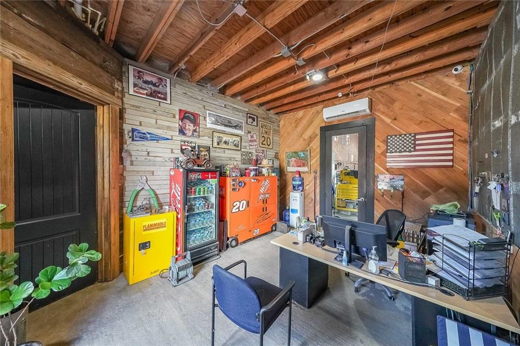 250 Cleveland Street Locust Grove, GA 30248 - Photo 5 of 47