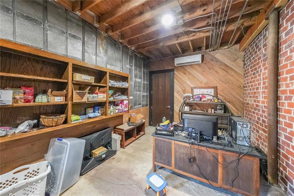 250 Cleveland Street Locust Grove, GA 30248 - Photo 9 of 47