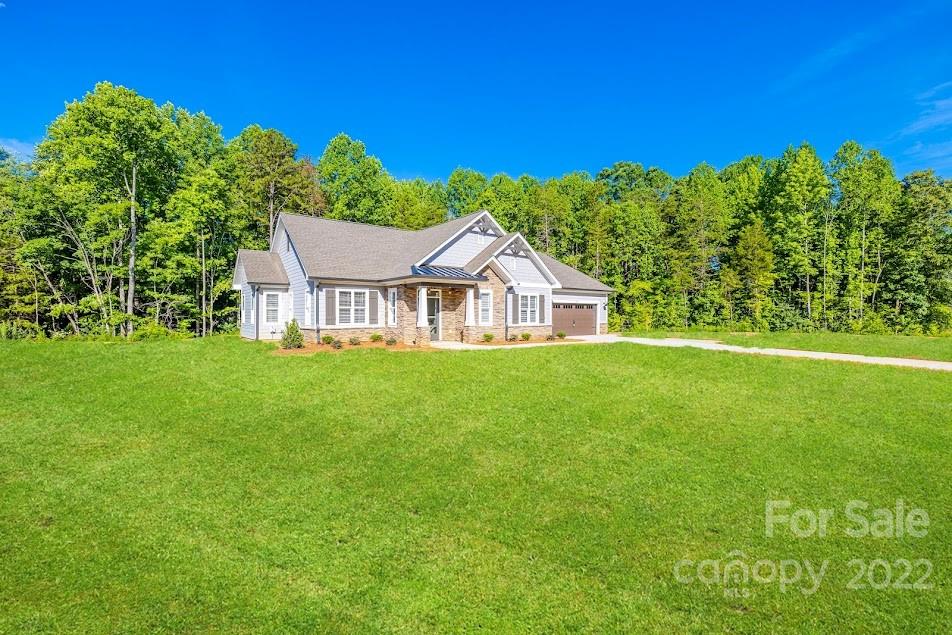 2517 St James Church Road Denver, NC 28037 - Photo 2 of 15 Gallery Image 2