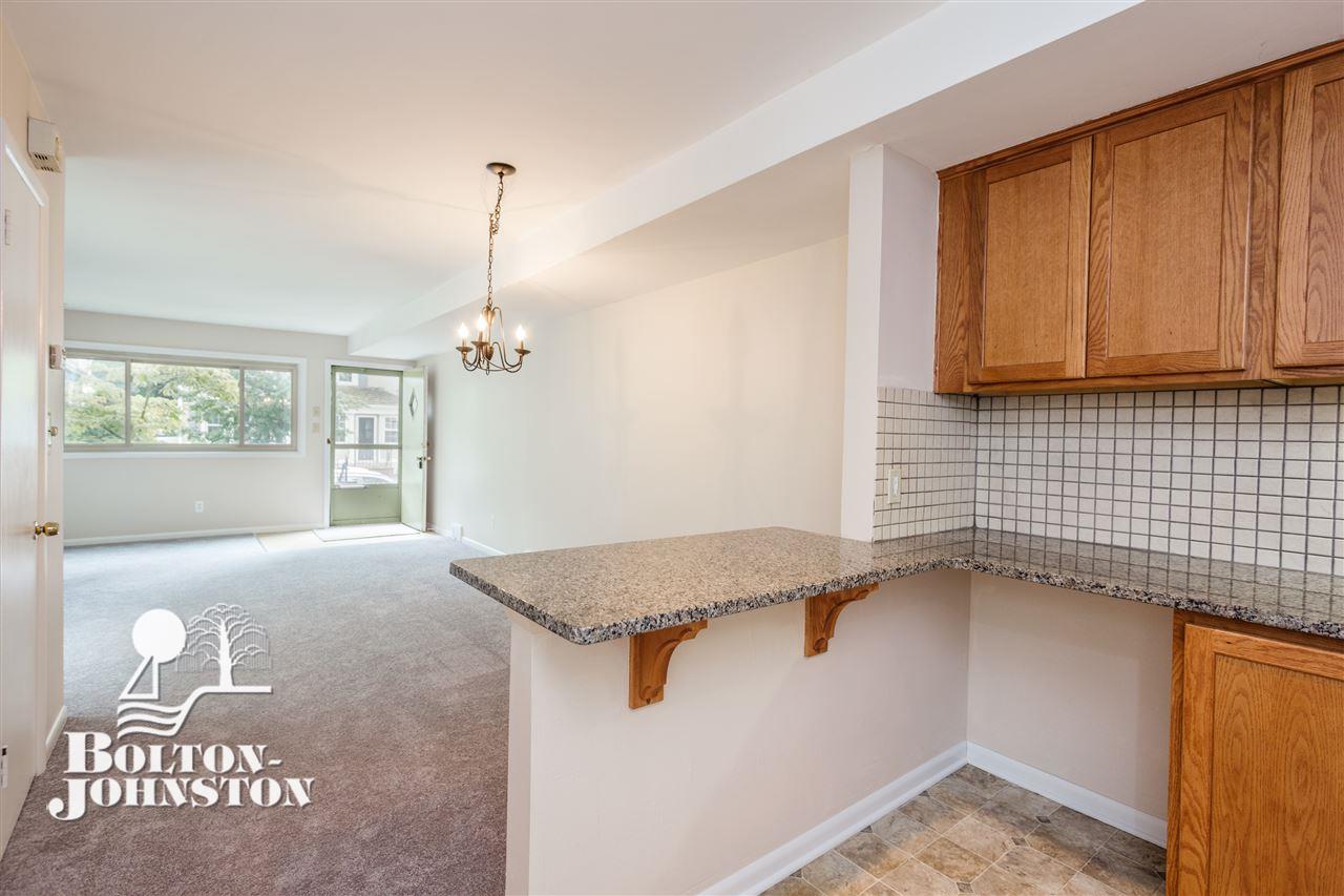 128 Muir Road Grosse Pointe Farms, MI 48236 - Photo 8 of 28