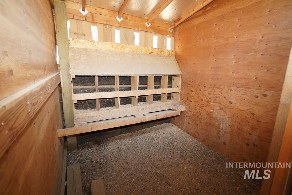 360 Lake Creek Riggins, ID 83549 - Photo 27 of 50 Relaxing sauna / steam room featuring wooden walls