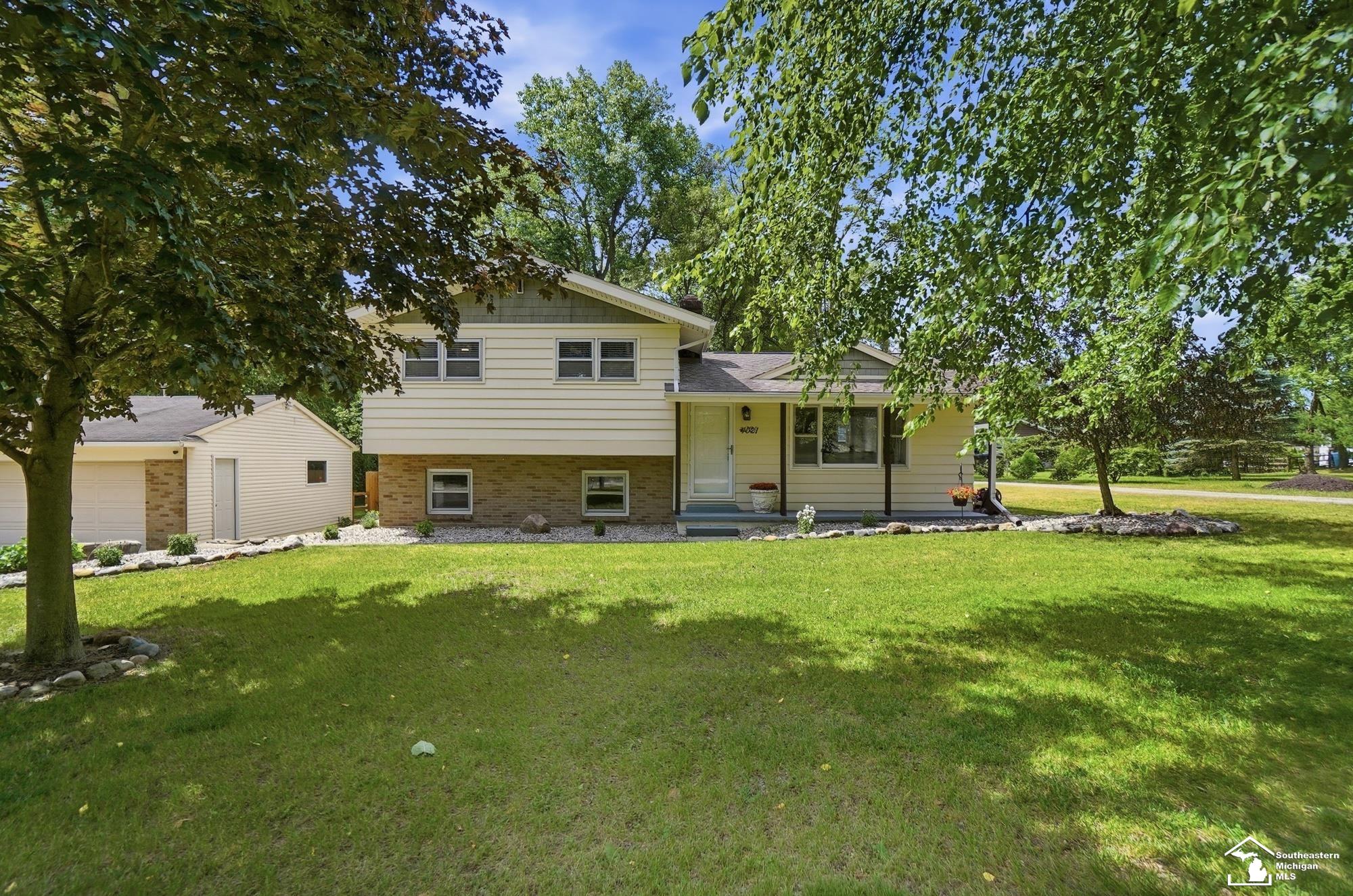 4021 Section Road Lambertville, MI 48144 - Photo 7 of 77
