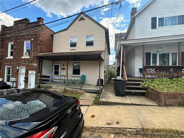 $66,000 | 27 Highland Avenue, McKees Rocks, PA 15136