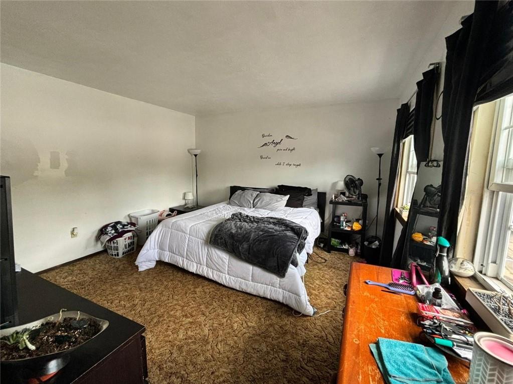 27 Highland Avenue McKees Rocks, PA 15136 - Photo 5 of 14