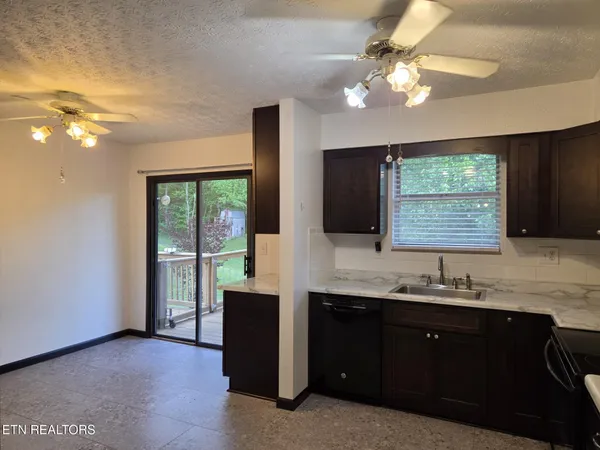 $350,000 | 210 Williams Road, Maynardville, TN 37807