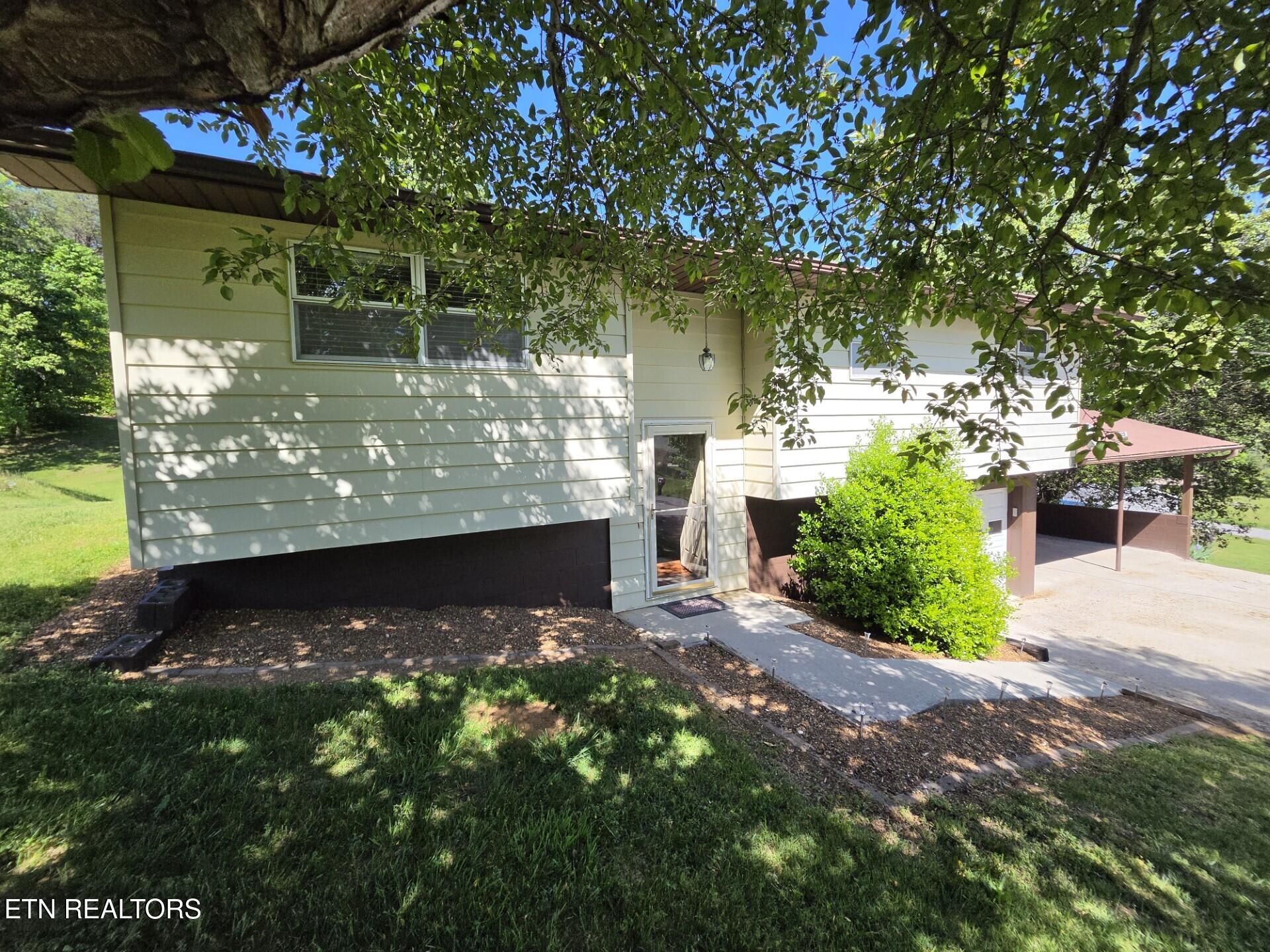 210 Williams Road Maynardville, TN 37807 - Photo 2 of 48 d8094816-62ff-4977-a10d-c91d7be37c50