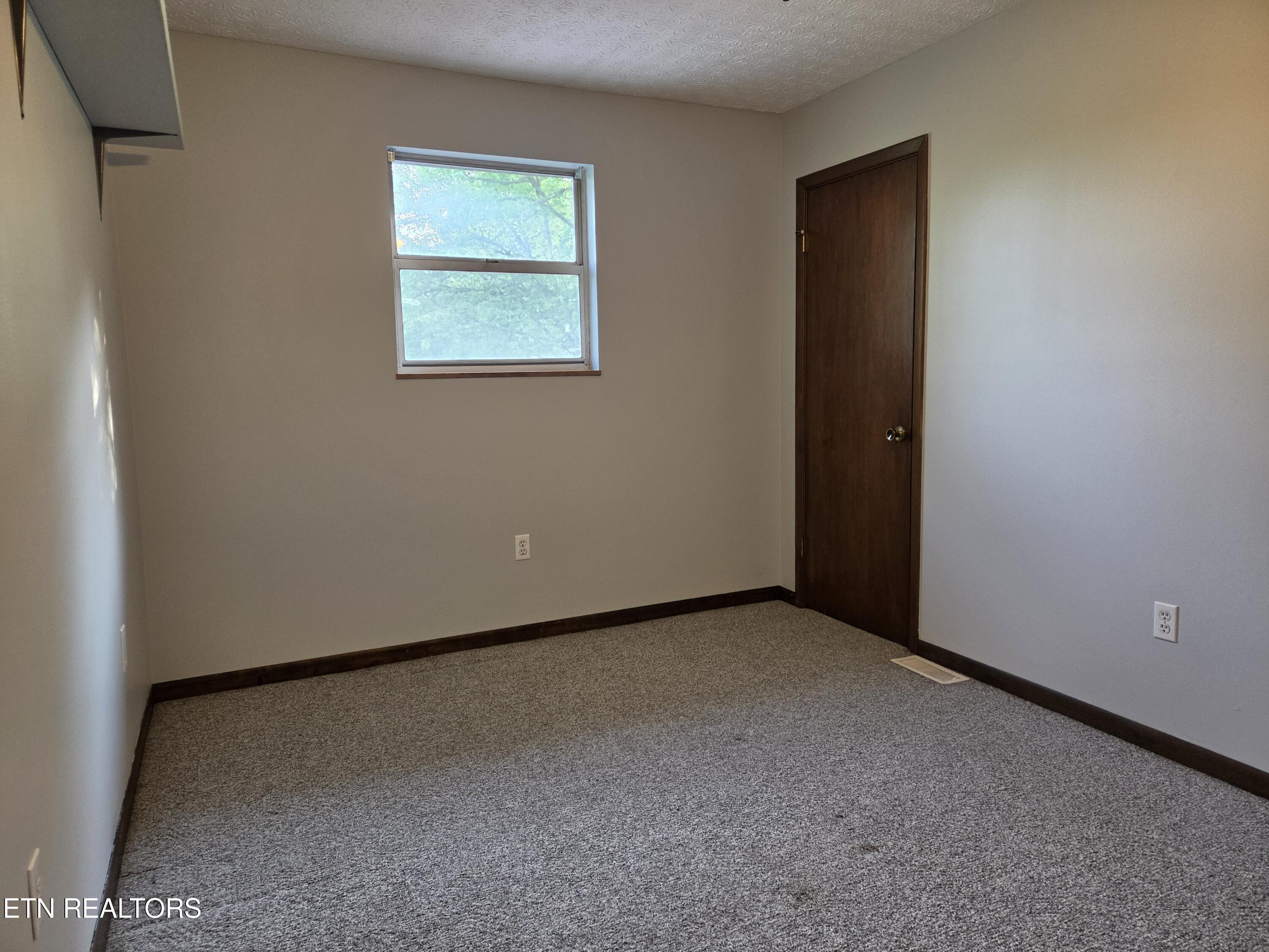 210 Williams Road Maynardville, TN 37807 - Photo 27 of 48 20260423_185156