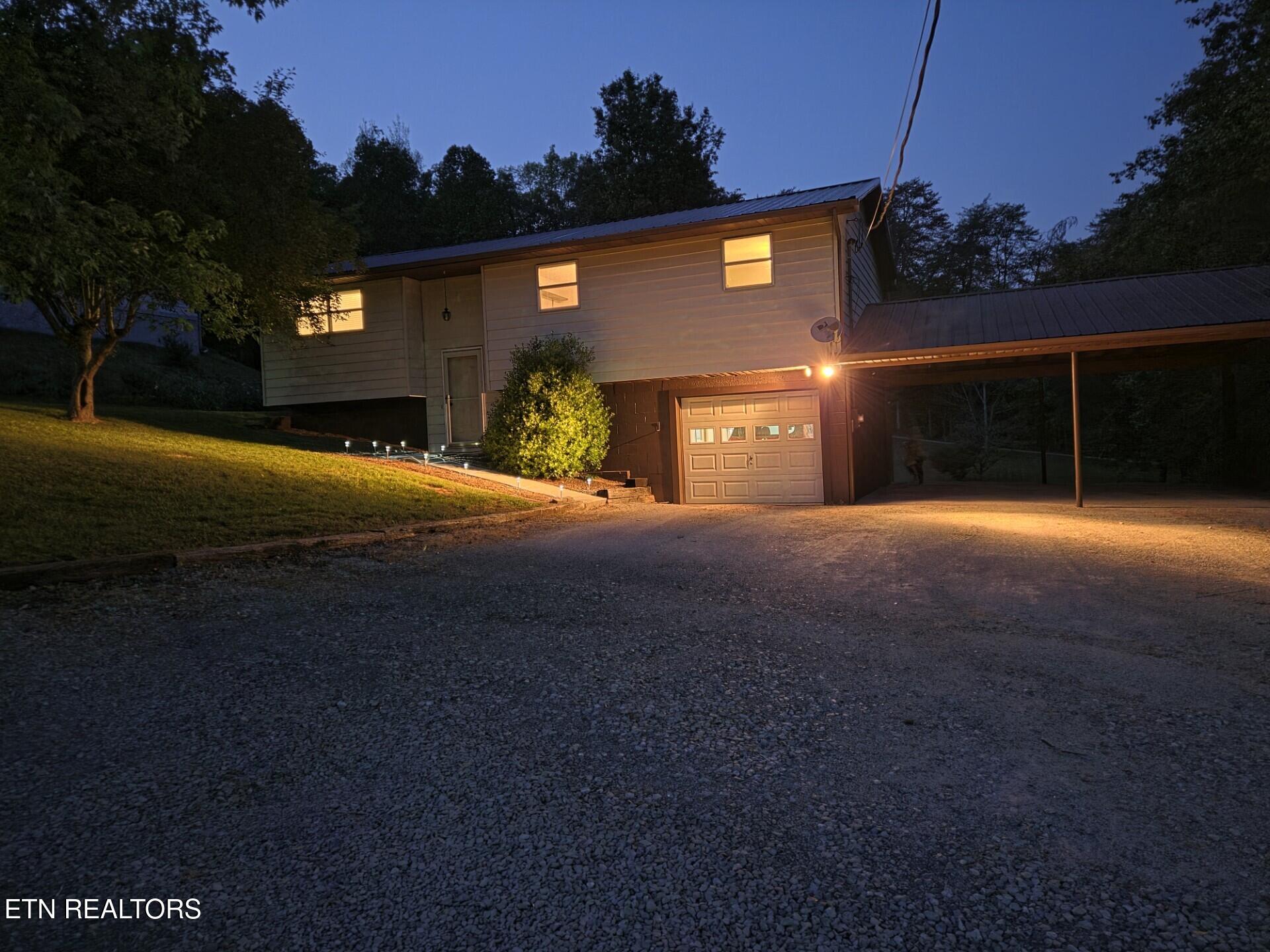210 Williams Road Maynardville, TN 37807 - Photo 4 of 48 34f4870e-2fce-4ae5-9fc2-33602b31fb72
