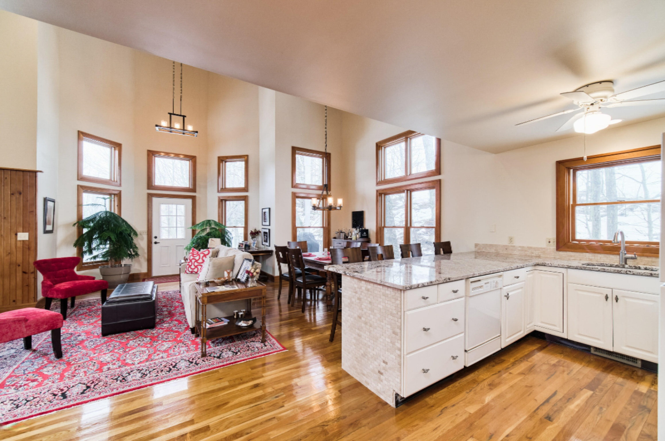 6400 Lakeshore Road Manistee, MI 49660 - Photo 6 of 51 6400_Lakeshore-25