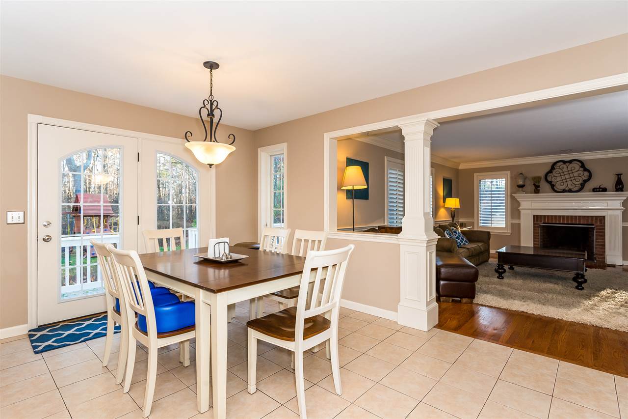 5 Rosewell Road Bedford, NH 03110 - Photo 11 of 40