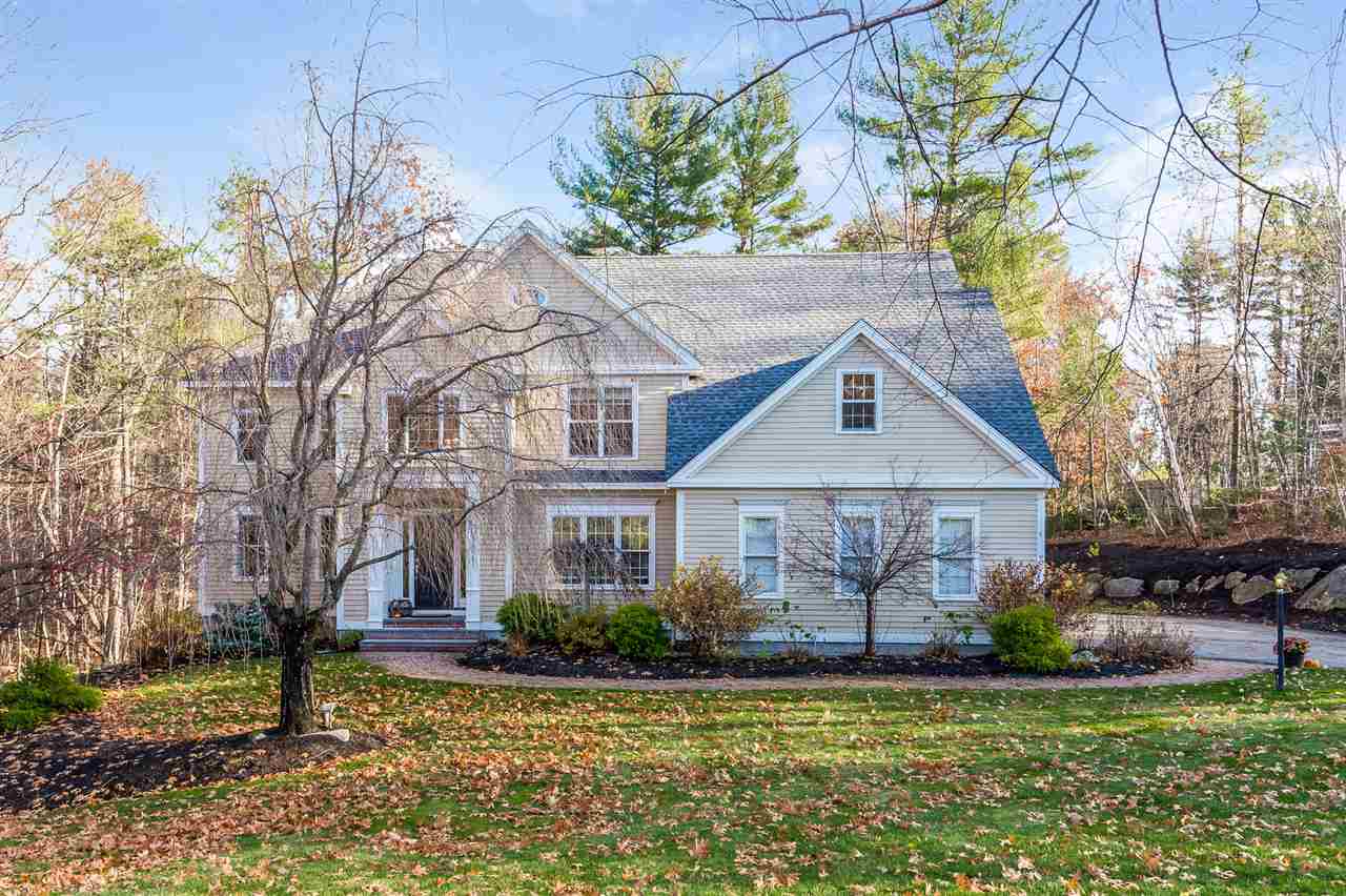5 Rosewell Road Bedford, NH 03110 - Photo 3 of 40