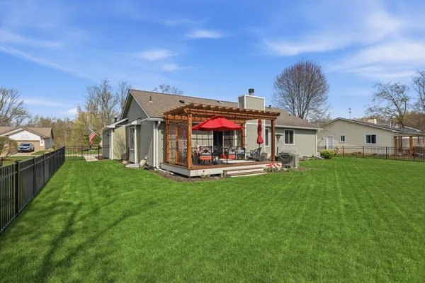 $445,000 | 3111 Smugglers Ridge, Walled Lake, MI 48390