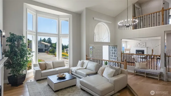 $1,650,000 | 1621 Edgemoor Lane, Everett, WA 98203