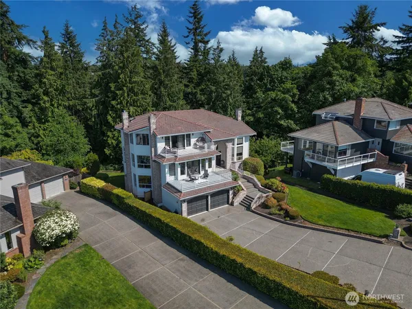 $1,650,000 | 1621 Edgemoor Lane, Everett, WA 98203