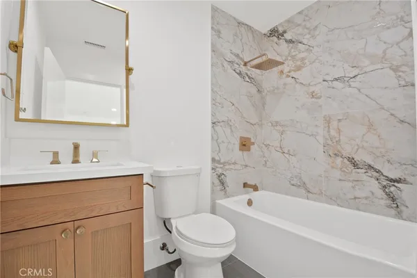 $1,799,910 | 2995 East Del Mar Boulevard, Pasadena, CA 91107