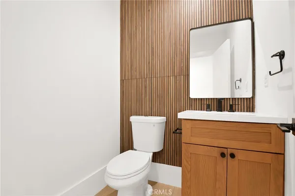 $1,799,910 | 2995 East Del Mar Boulevard, Pasadena, CA 91107