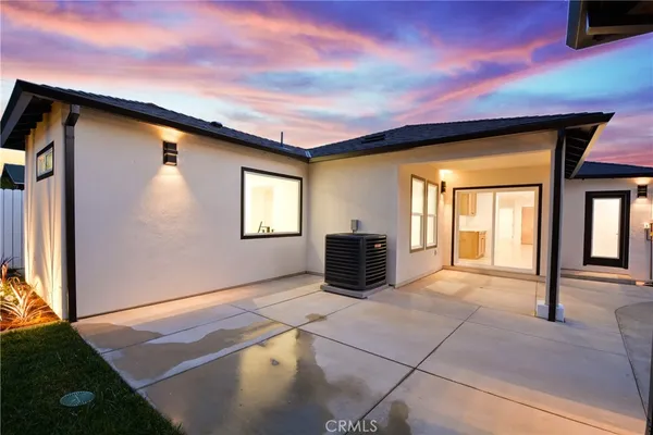 $1,799,910 | 2995 East Del Mar Boulevard, Pasadena, CA 91107