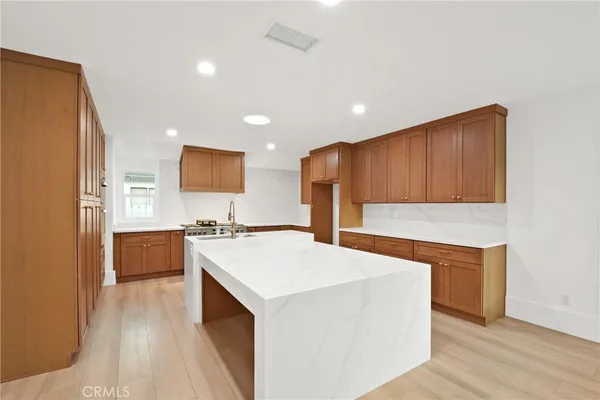 $1,799,910 | 2995 East Del Mar Boulevard, Pasadena, CA 91107