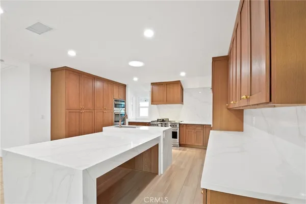 $1,799,910 | 2995 East Del Mar Boulevard, Pasadena, CA 91107