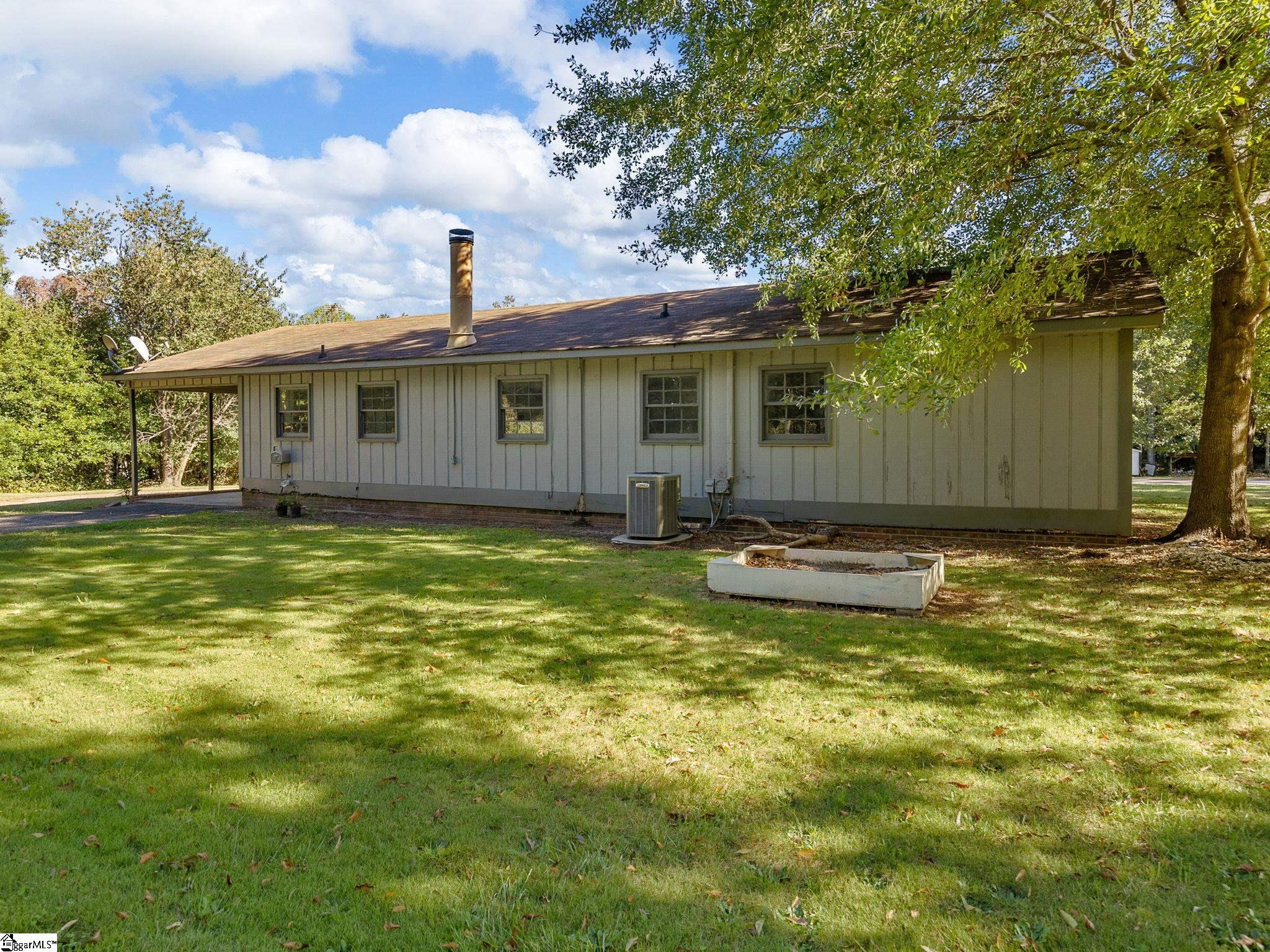 171 Candlenut Lane Boiling Springs, SC 29316 - Photo 23 of 29 Gallery Image 23