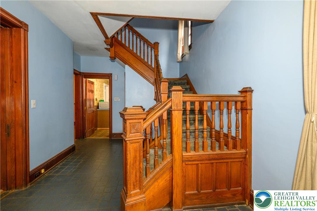 211 East Goepp Street Bethlehem, PA 18018 - Photo 7 of 36