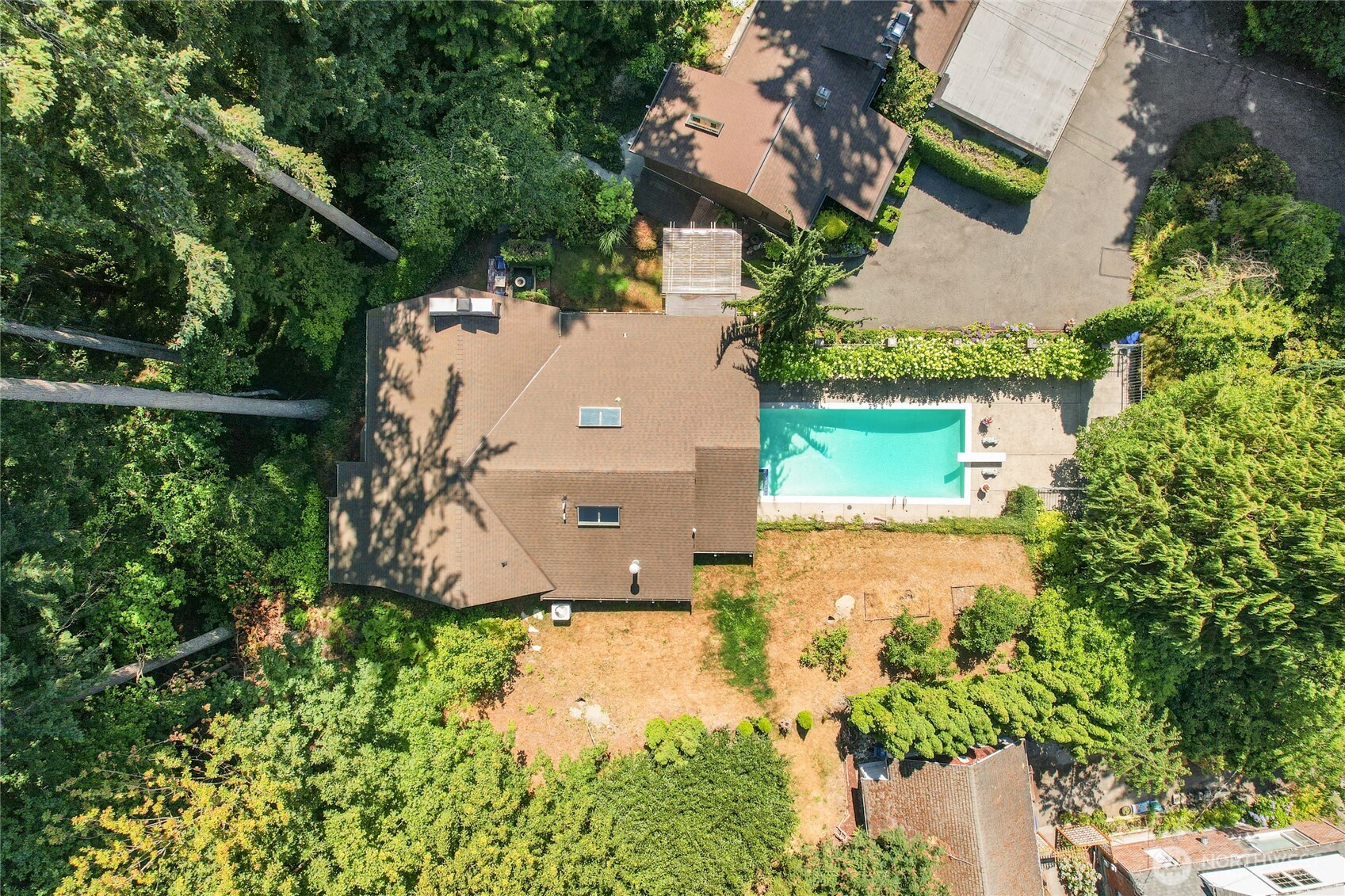 19419 Grannis Road Bothell, WA 98012 - Photo 38 of 40 an aerial view of a house with a yard