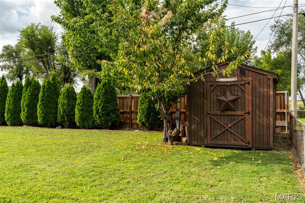 3705 Ruth Drive Granite City, IL 62040 - Photo 37 of 39 Gallery Image 37