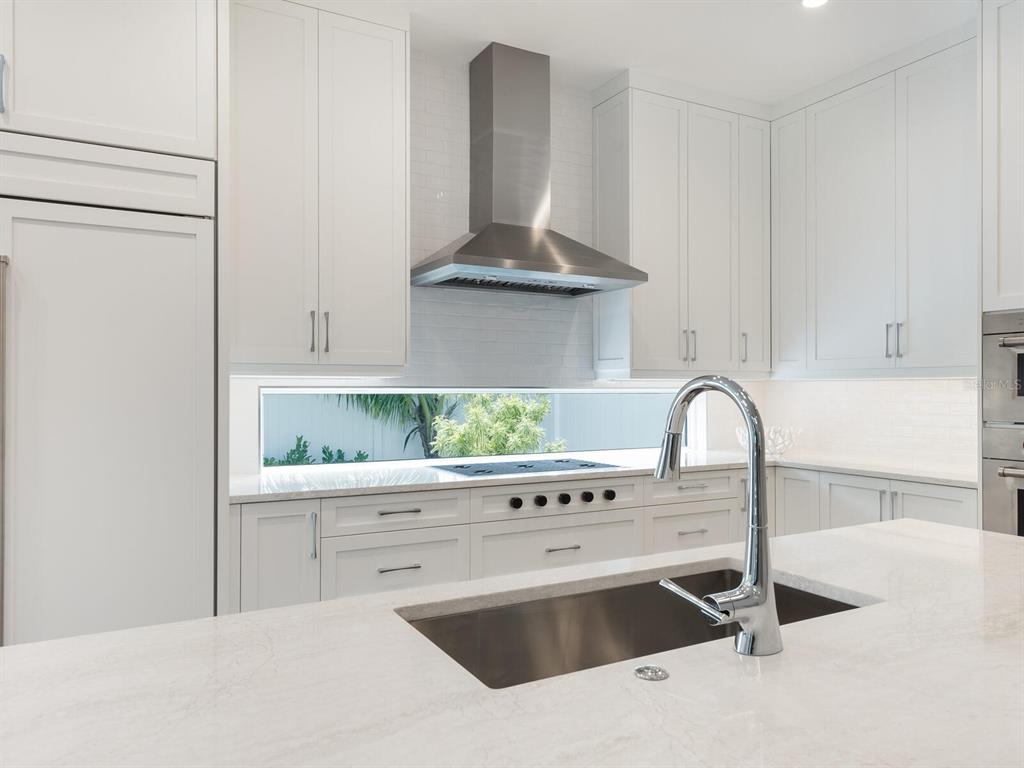 1801 Field Road Sarasota, FL 34231 - Photo 15 of 76 Gallery Image 15