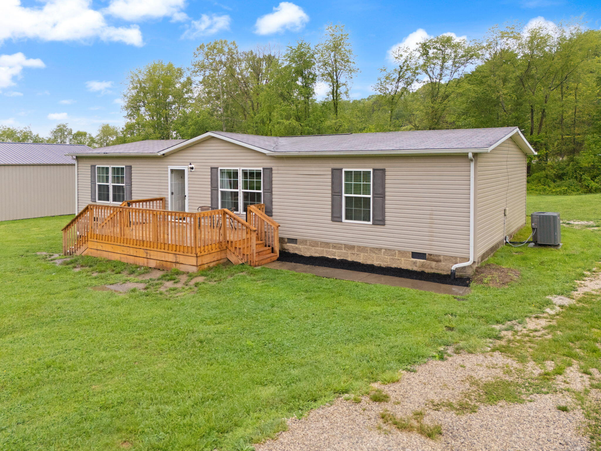 90 Teasley Road Clay City, KY 40312 - Photo 40 of 65 42-web-or-mls-DJI_20250503094930_0394_D
