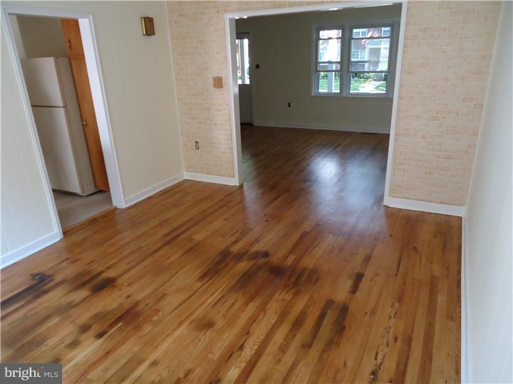 434 Sycamore Road West Reading, PA 19611 - Photo 11 of 24 Dining Room