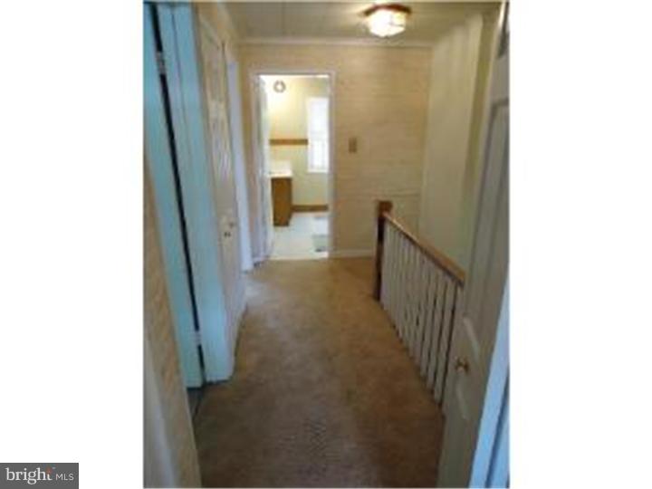 434 Sycamore Road West Reading, PA 19611 - Photo 17 of 24 Hallway