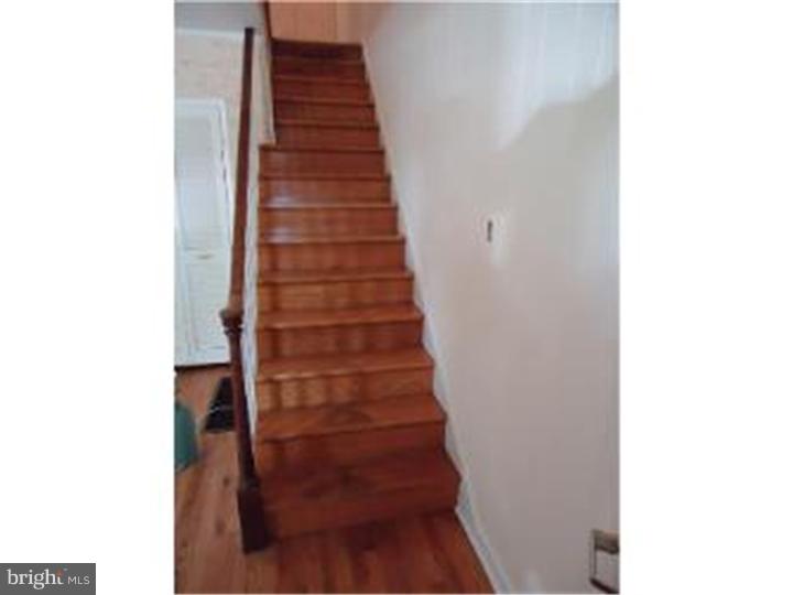 434 Sycamore Road West Reading, PA 19611 - Photo 18 of 24 Foyer
