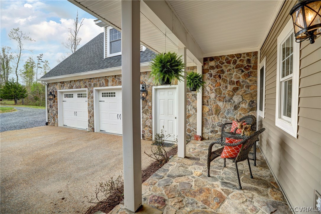 1330 Old Franklin Road Powhatan, VA 23139 - Photo 5 of 42 Gallery Image 5
