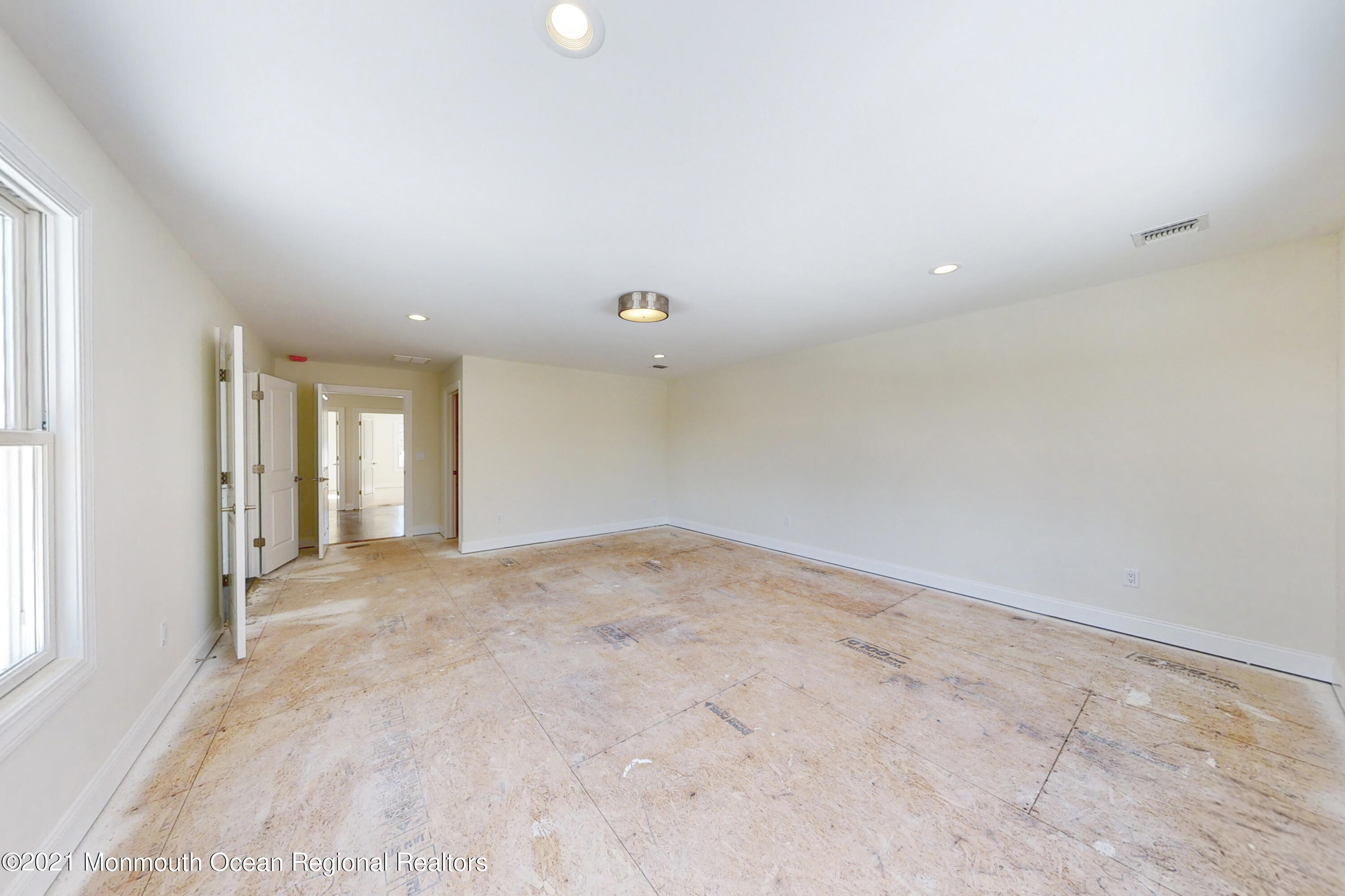 9 Dallas Court Hazlet, NJ 07730 - Photo 19 of 37 Master Bedroom