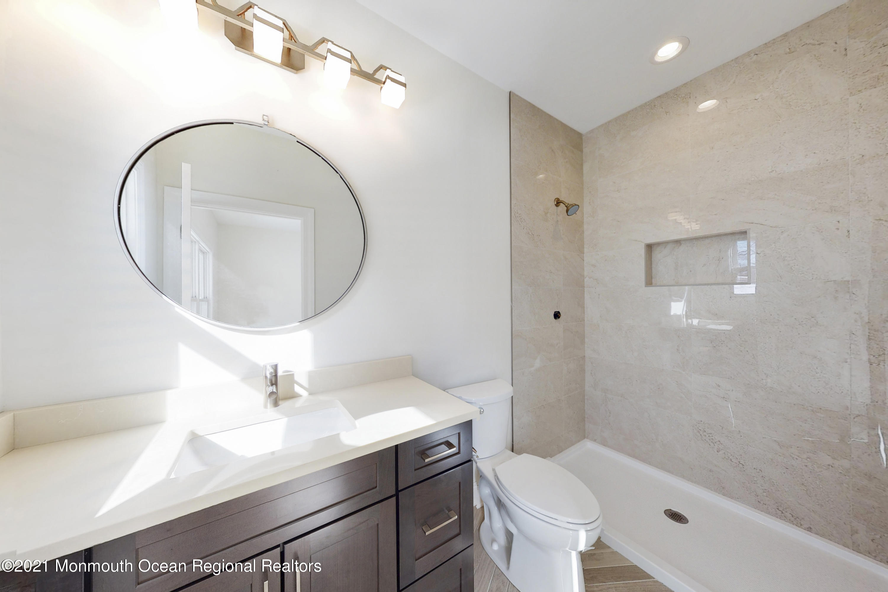 9 Dallas Court Hazlet, NJ 07730 - Photo 29 of 37 Bathroom in 1st floor bedroom