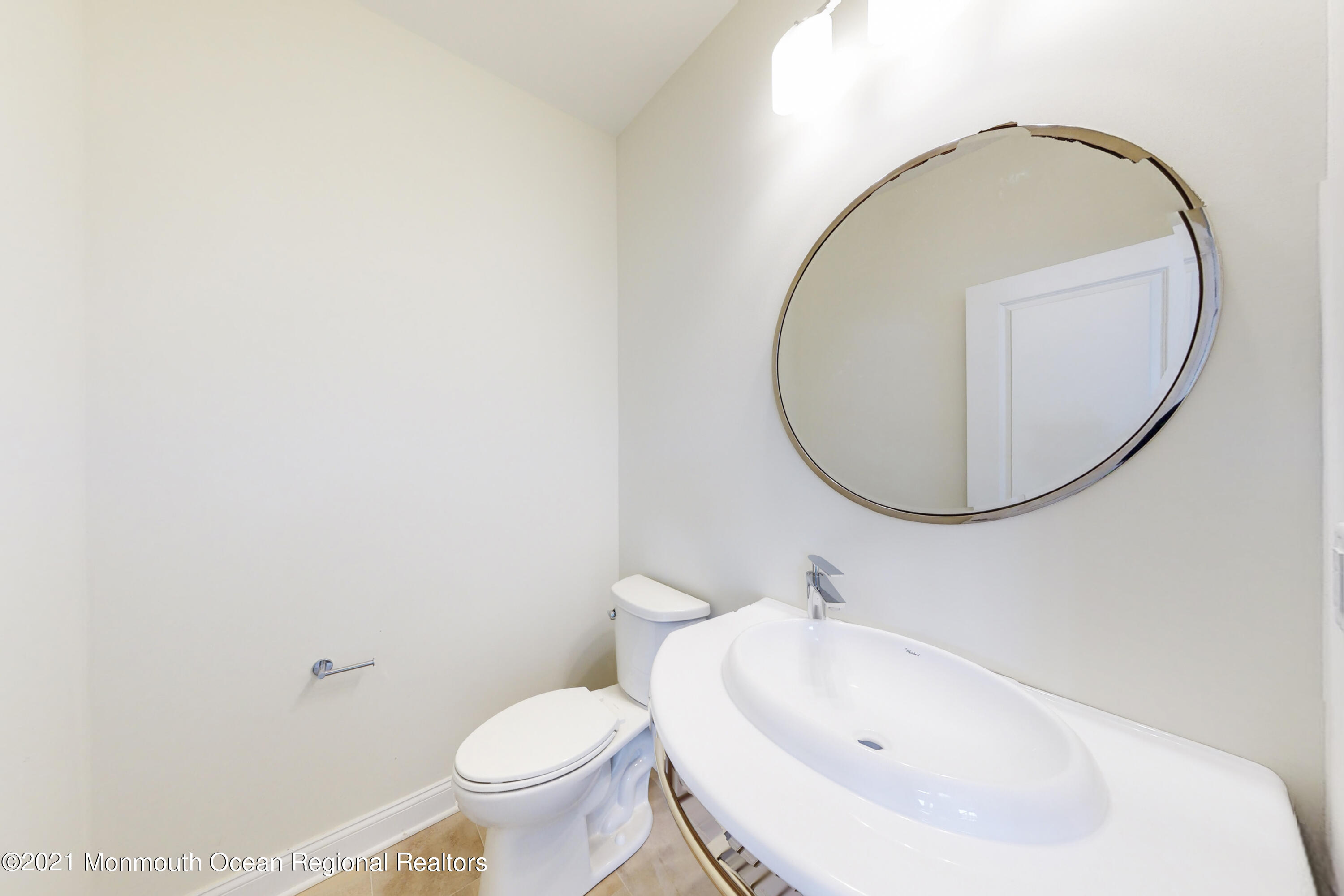 9 Dallas Court Hazlet, NJ 07730 - Photo 33 of 37 Powder room