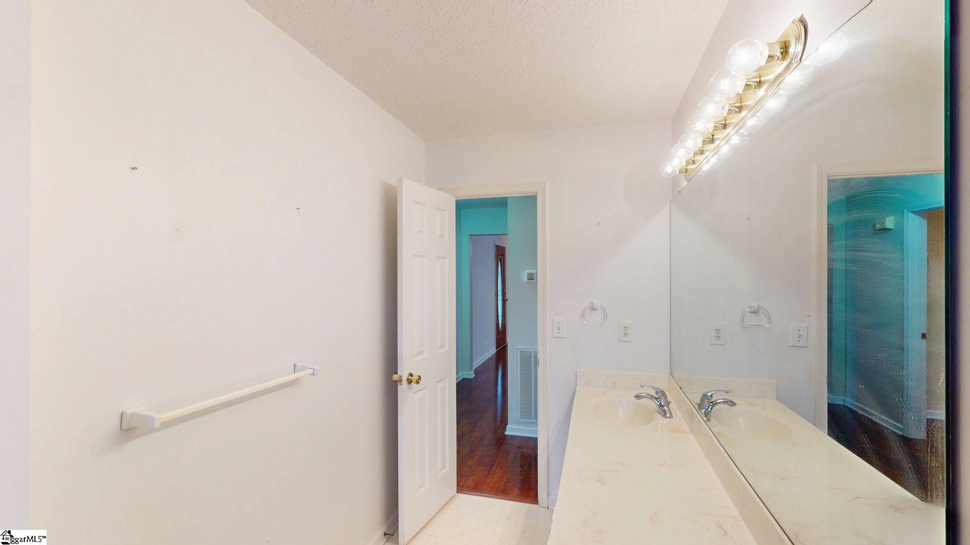 437 Burns Mill Road West Union, SC 29696 - Photo 21 of 42