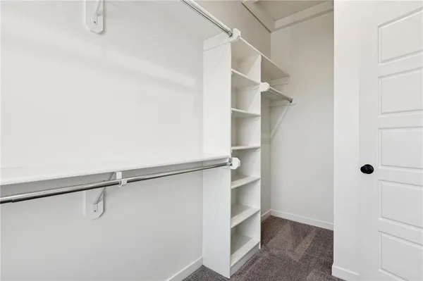 $379,900 | 2313 Burris Drive, Harrisonville, MO 64701