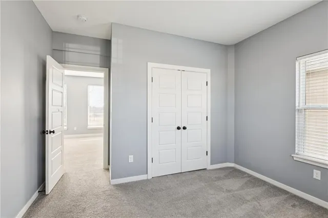 $385,000 | 2313 Burris Drive, Harrisonville, MO 64701